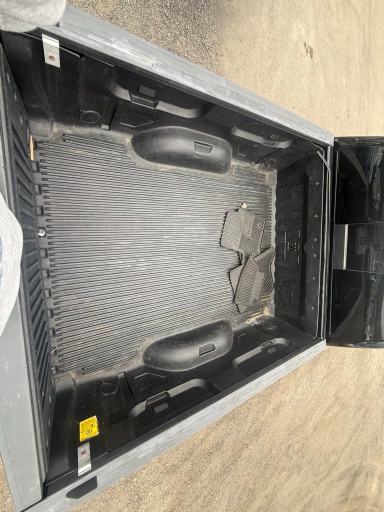 Used 2015 Chevrolet Silverado 1500 LTZ w/ Texas Edition, 1LZ Trim image 36