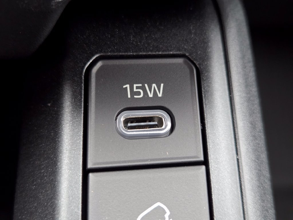 New 2026 Toyota RAV4 SE w/ Convenience Package AWD/4WD image 12