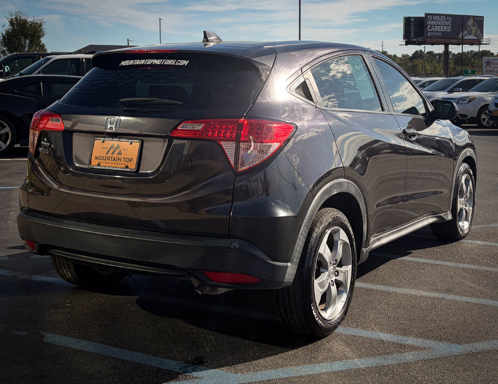 Used 2018 Honda HR-V LX image 26