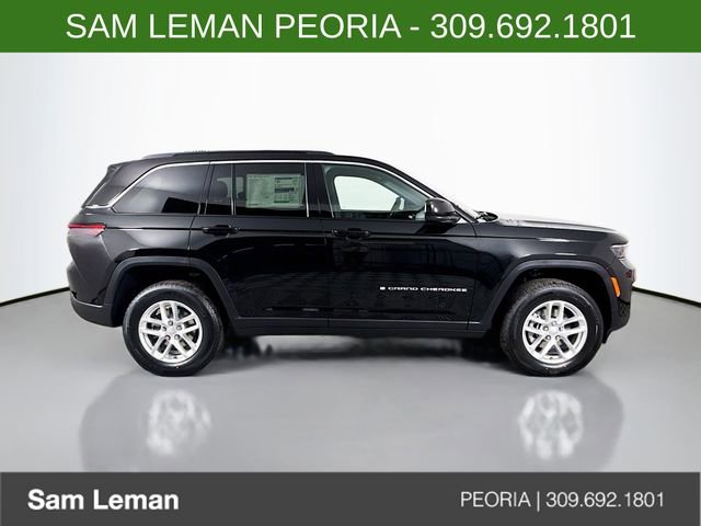 New 2025 Jeep Grand Cherokee Laredo X image 8