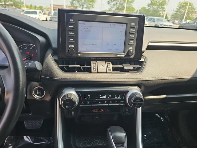 Certified 2022 Toyota RAV4 XLE Premium FWD image 18