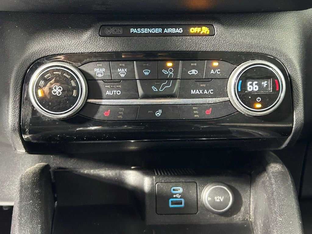 Used 2021 Ford Escape SE w/ SE Sport Appearance Package image 20