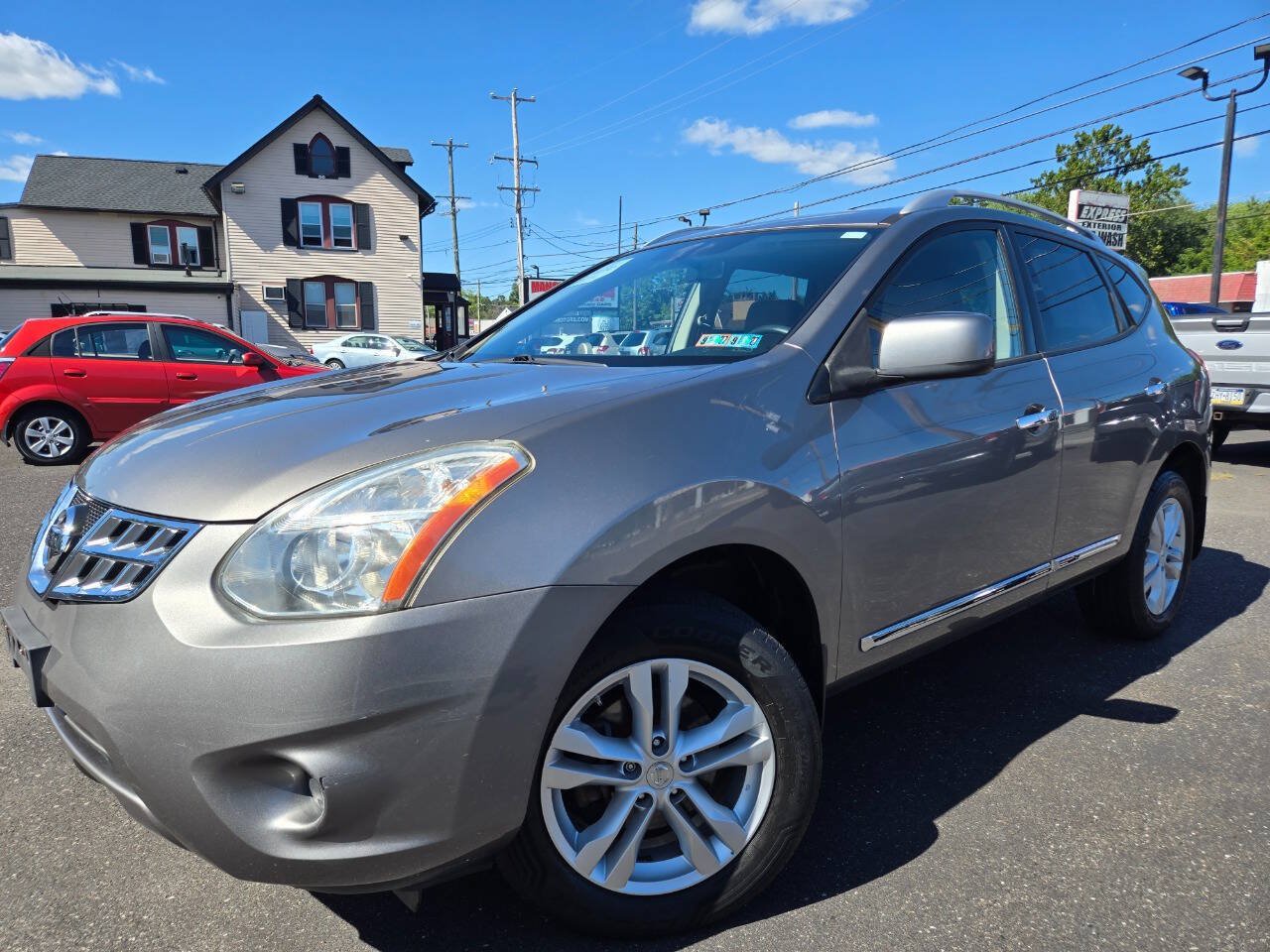 Used 2012 Nissan Rogue SV w/ Premium Pkg AWD/4WD image 2
