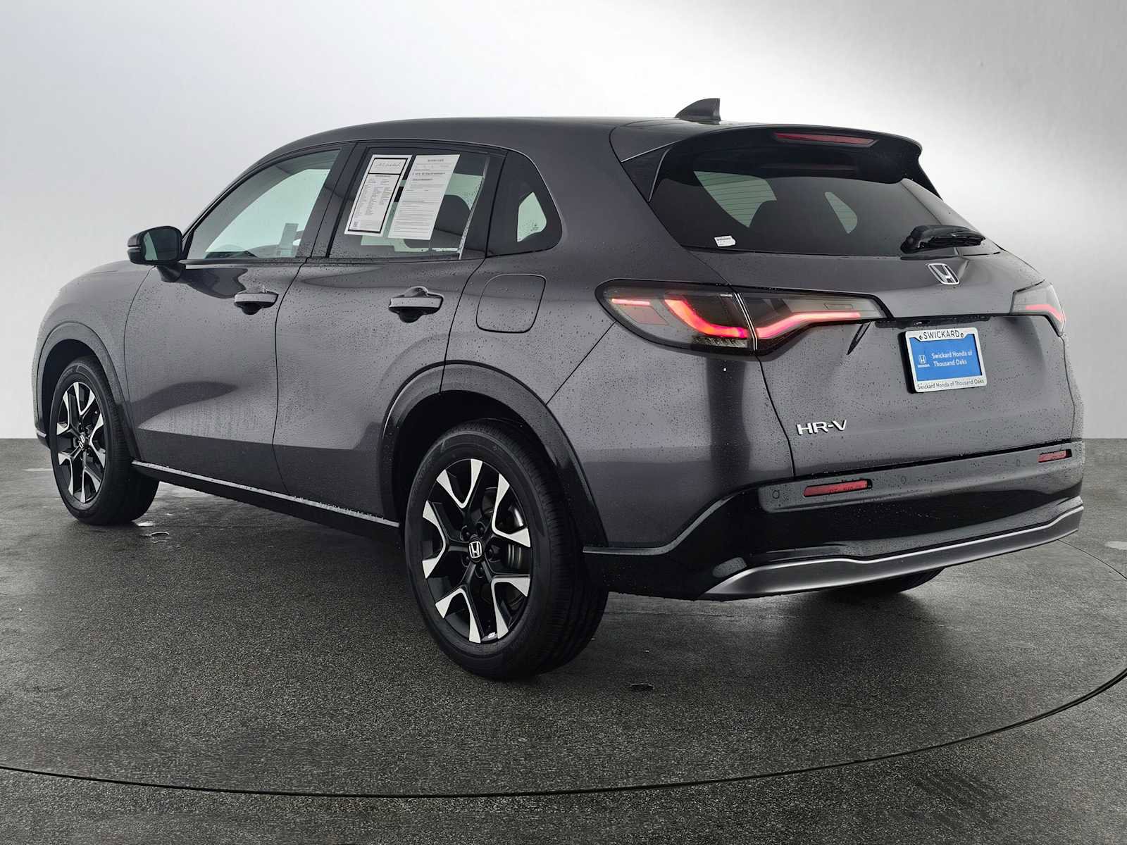 Used 2026 Honda HR-V EX-L image 5