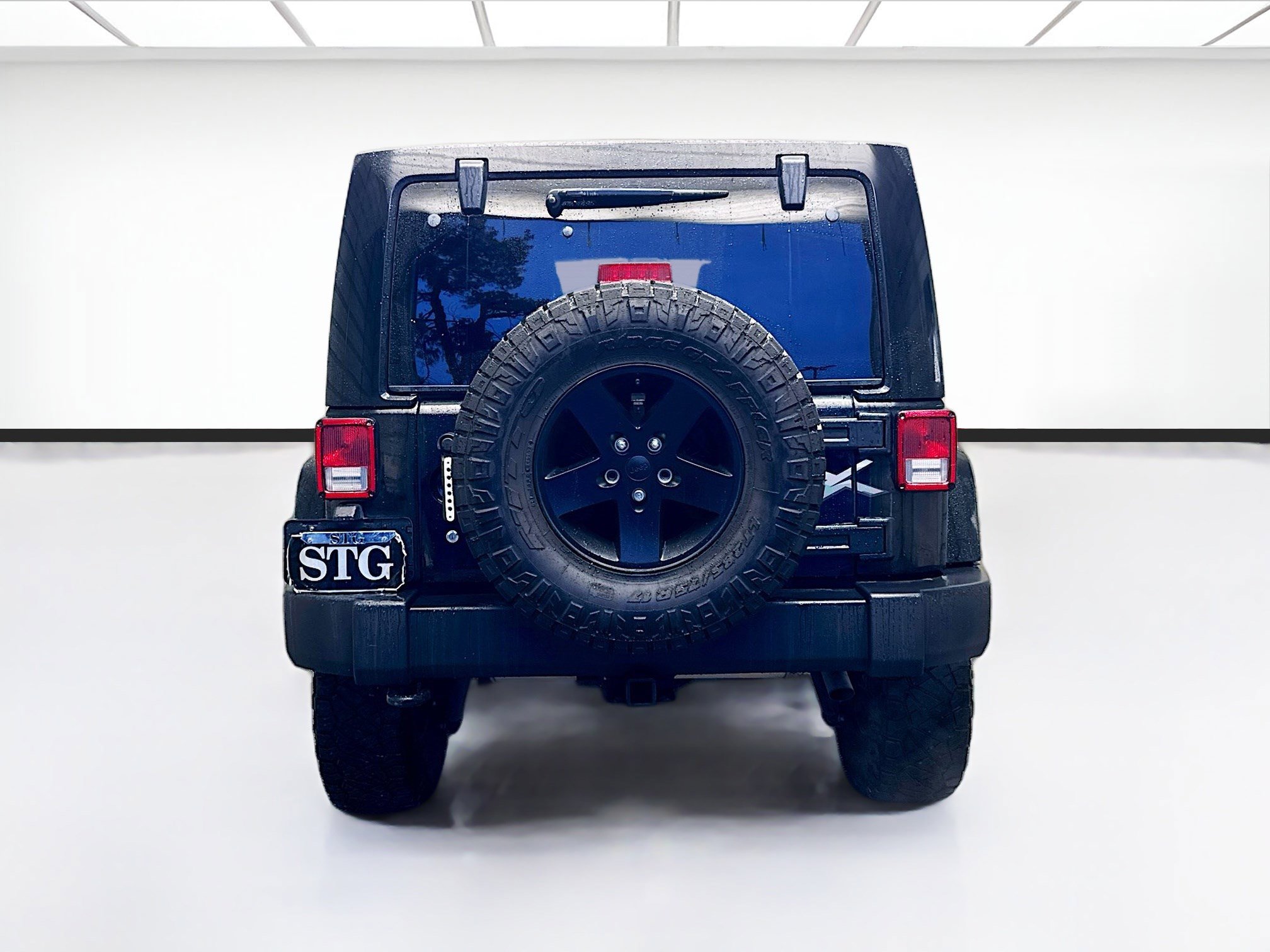 Used 2015 Jeep Wrangler Unlimited Sahara image 5