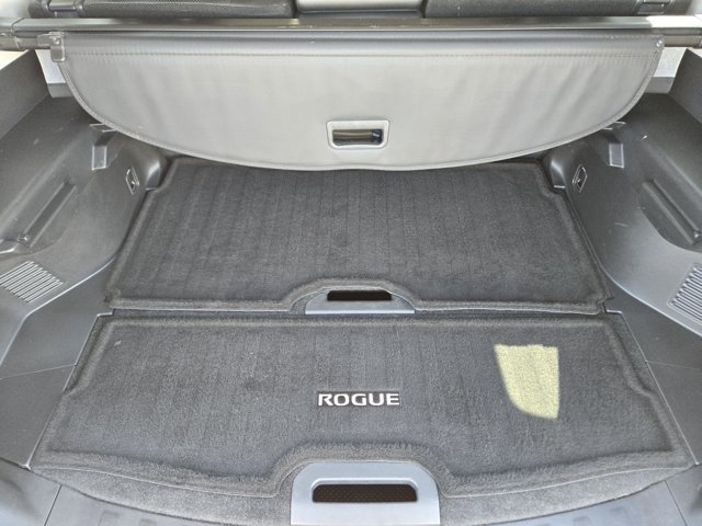 Used 2020 Nissan Rogue SL w/ Premium Package FWD image 32