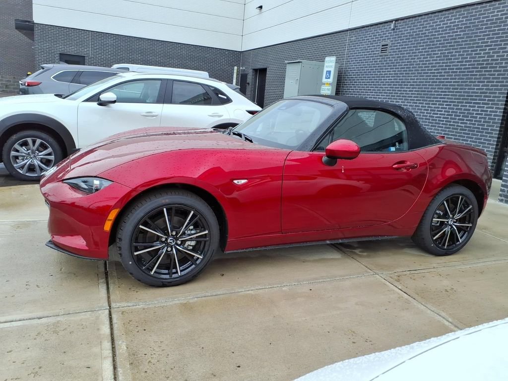 New 2026 MAZDA MX-5 Miata Grand Touring RWD image 5