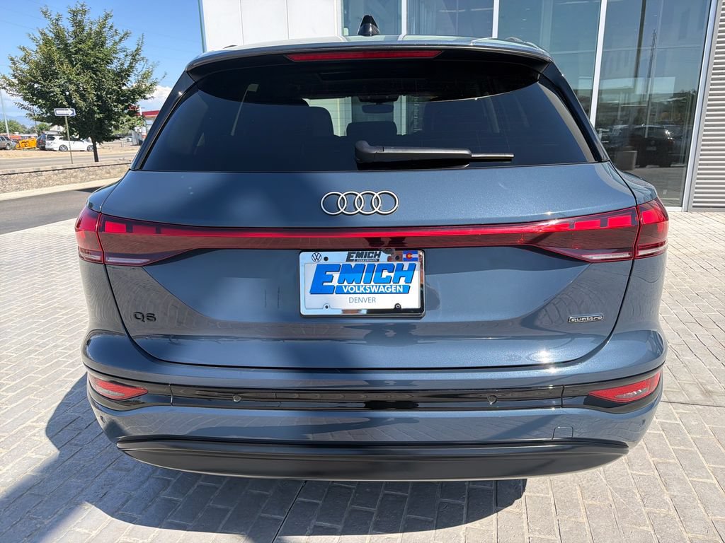 Used 2025 Audi Q6 e-tron Premium w/ Convenience Package AWD/4WD image 4