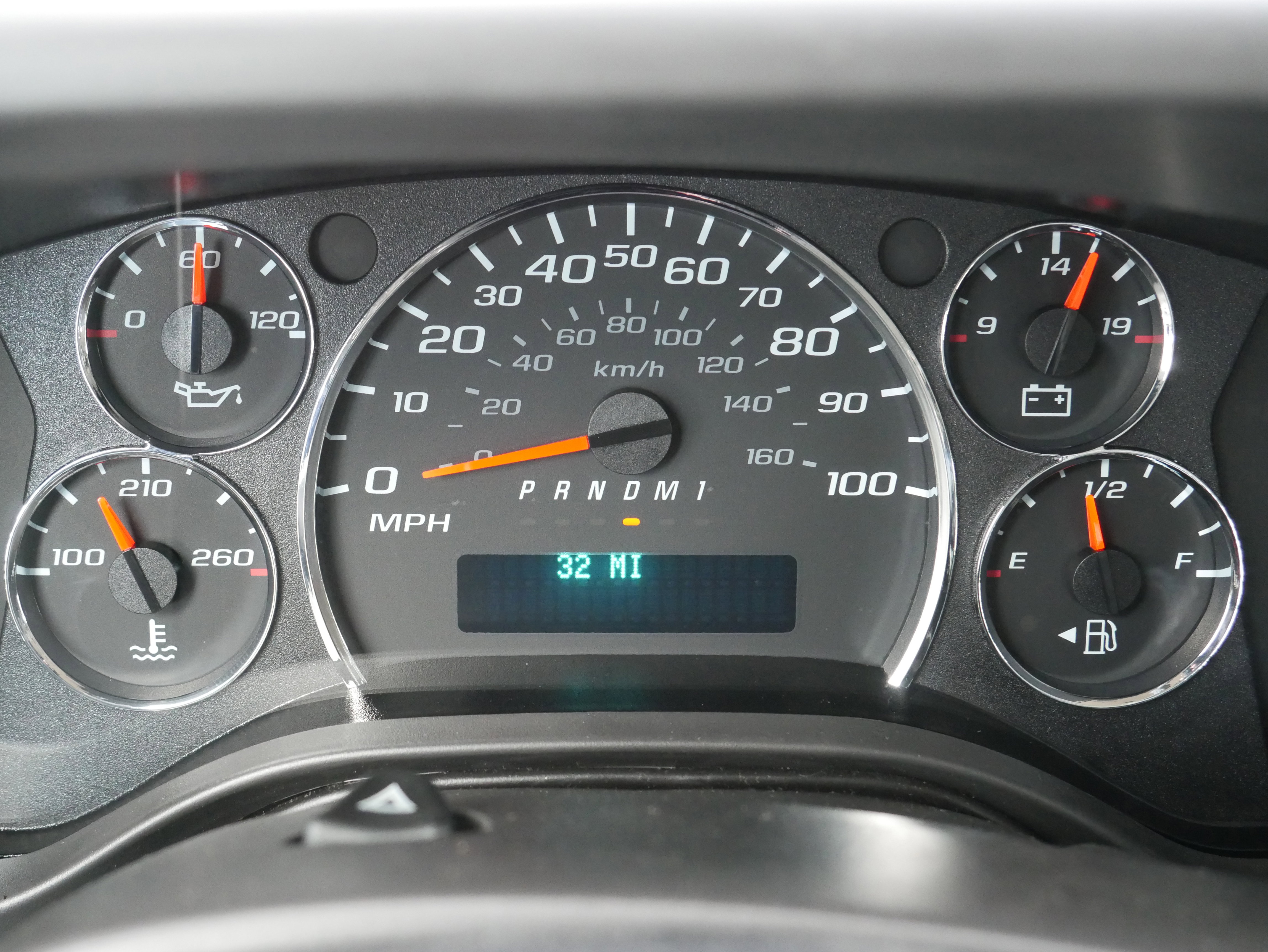 New 2025 Chevrolet Express 2500 w/ Driver Convenience Package image 34