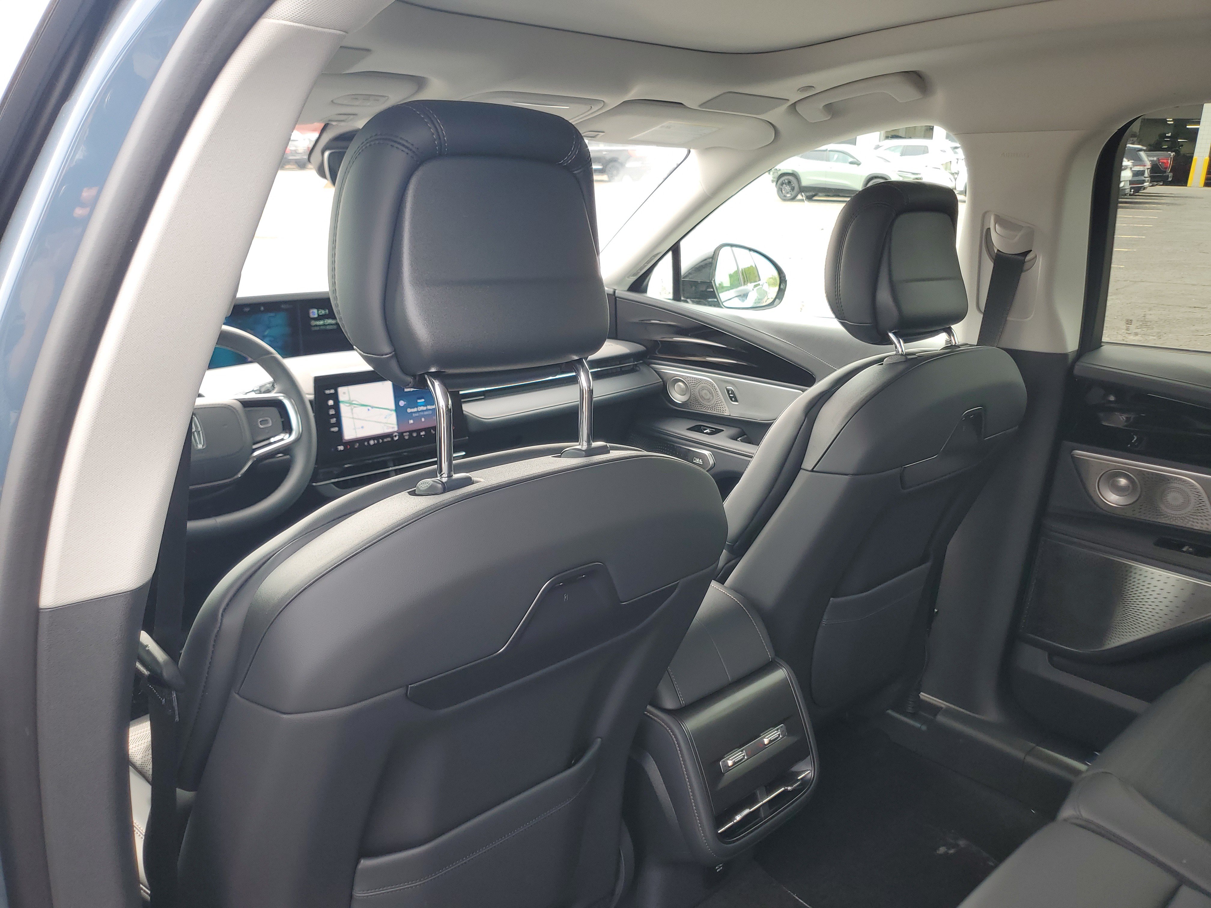 New 2026 Lincoln Nautilus Reserve AWD/4WD image 29
