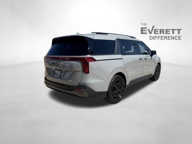 Used 2026 Kia Carnival SX w/ SX Dark Edition Package image 7