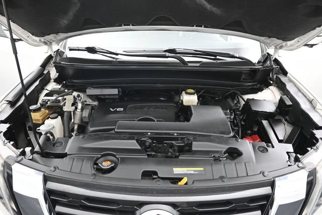 Used 2019 Nissan Pathfinder SL AWD/4WD image 38
