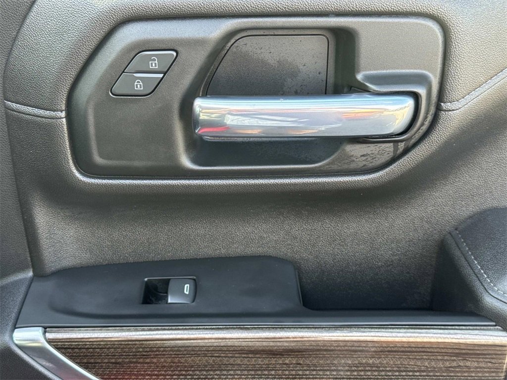 Used 2022 Chevrolet Silverado 1500 LT image 29