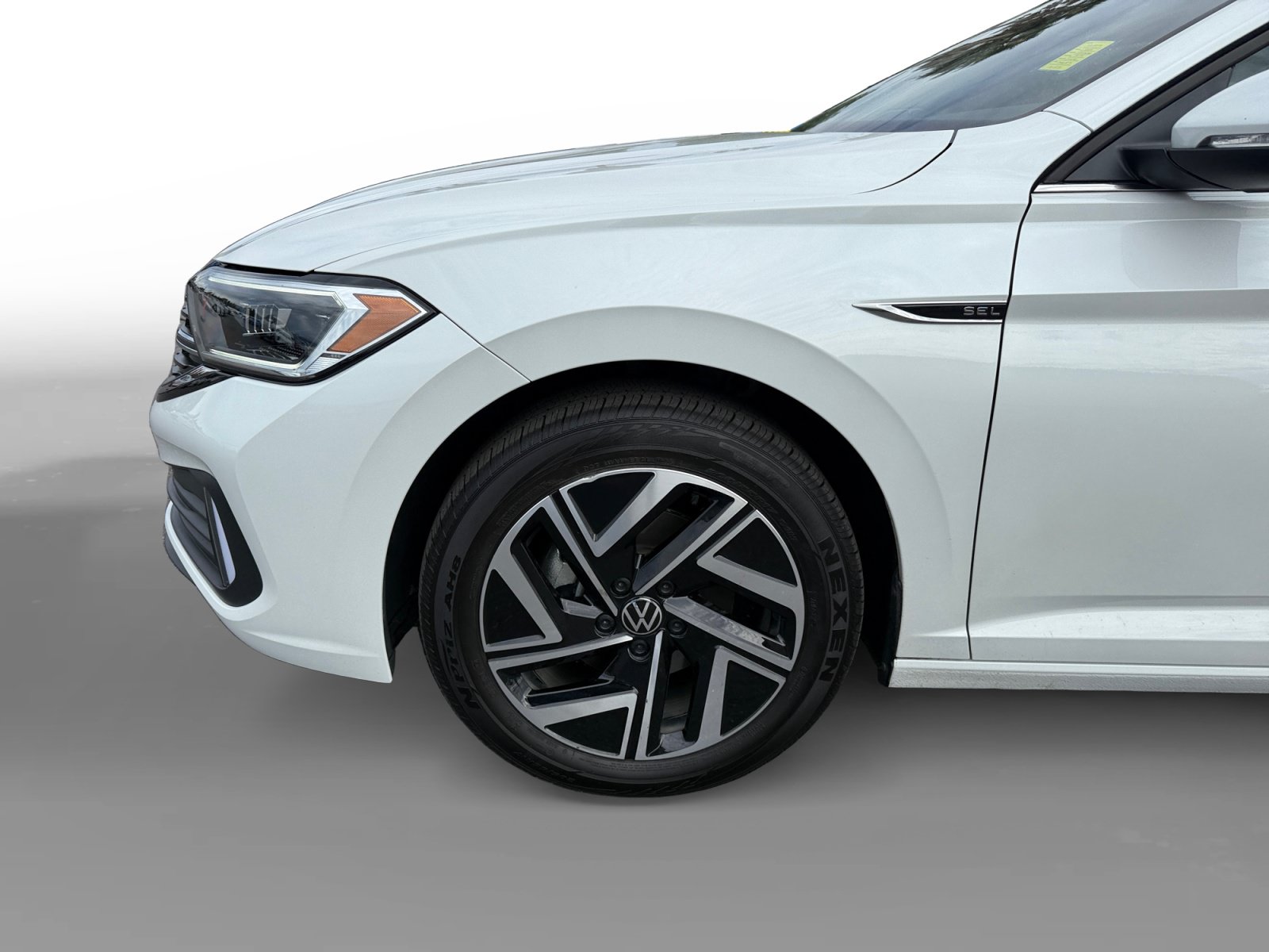 Certified 2023 Volkswagen Jetta SEL FWD image 9