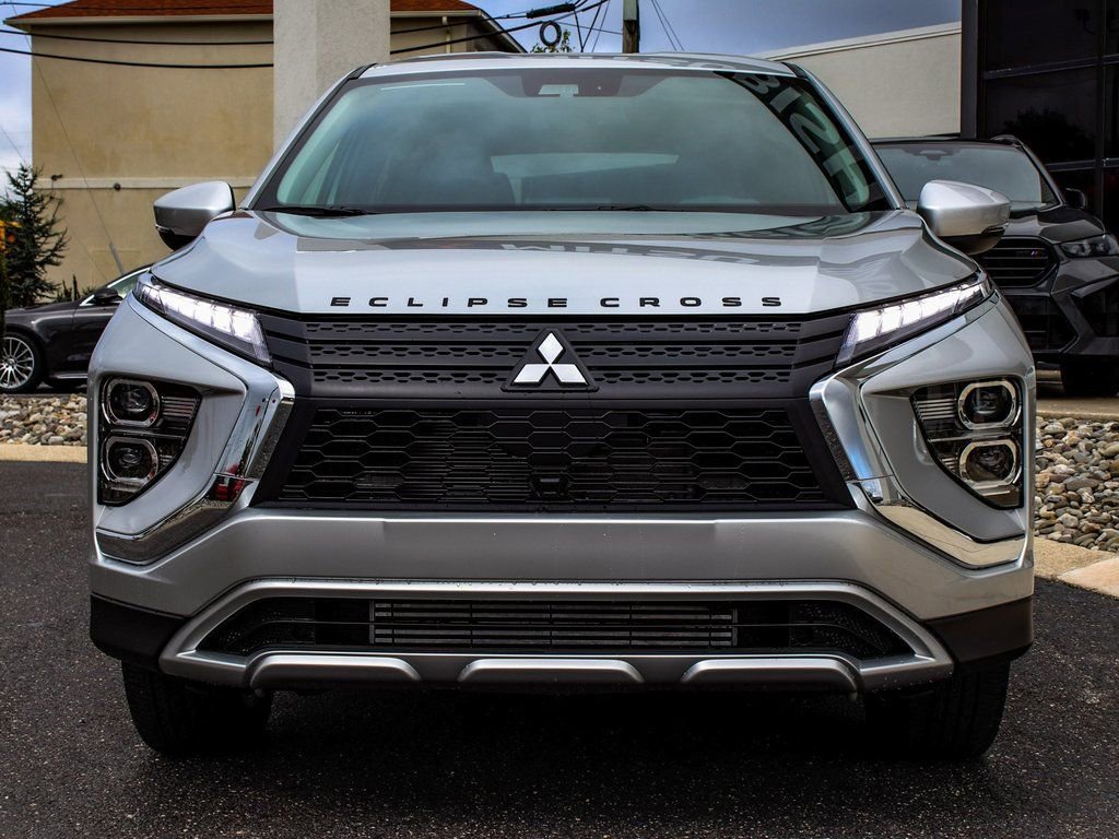 New 2026 Mitsubishi Eclipse Cross SE image 2