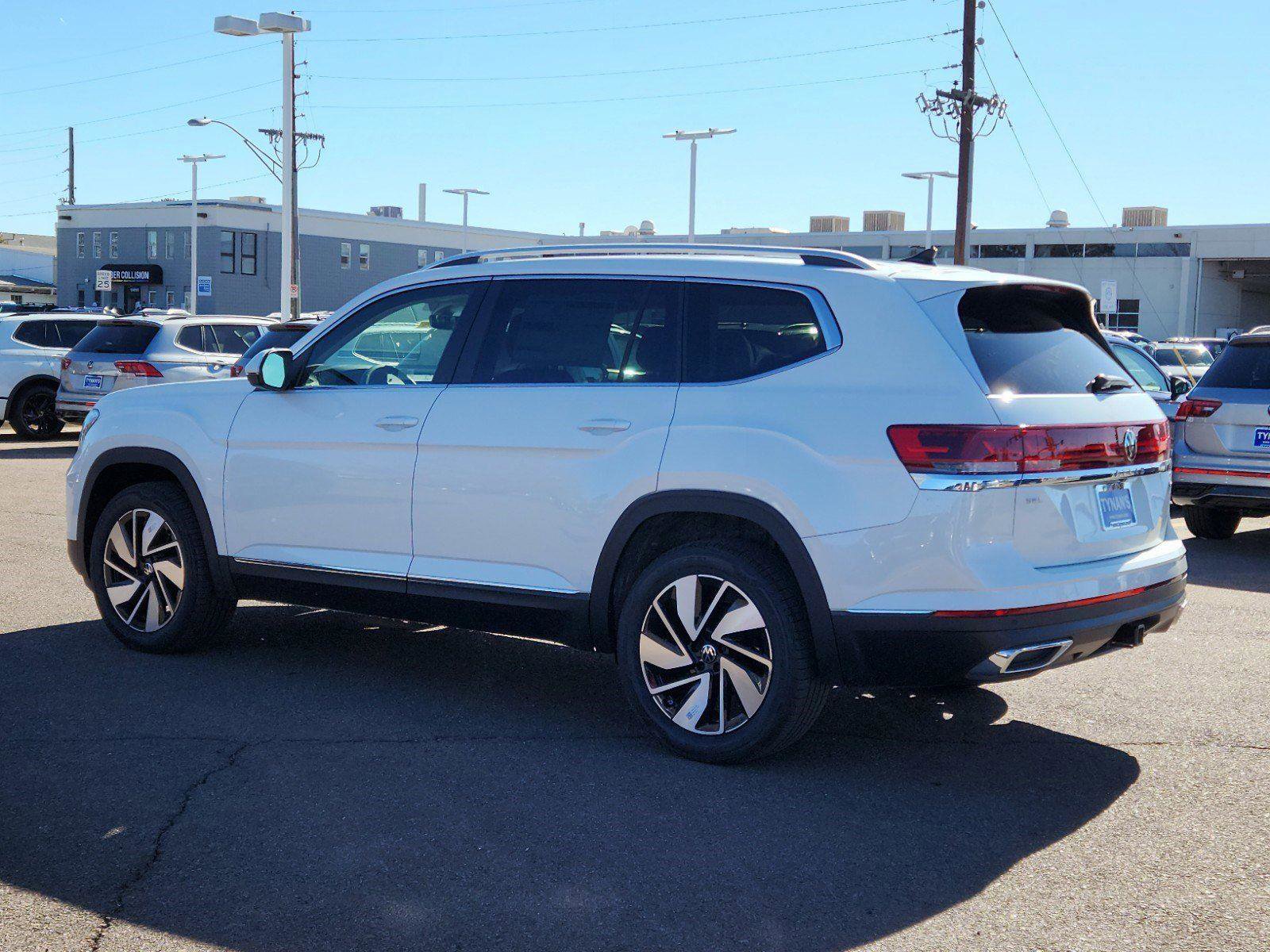 New 2025 Volkswagen Atlas SEL image 5
