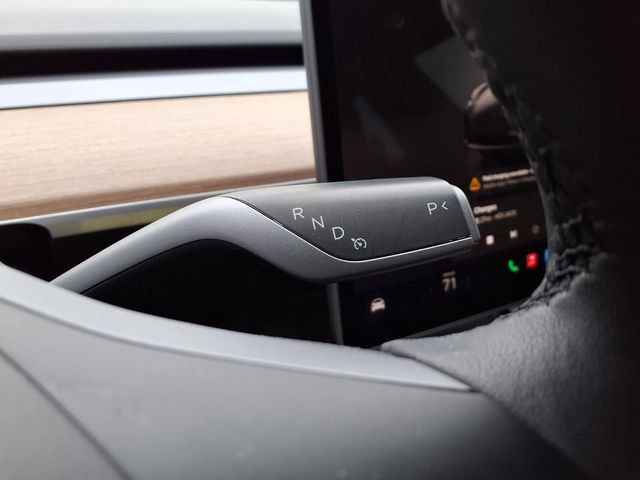 Used 2022 Tesla Model 3 Long Range AWD/4WD image 9