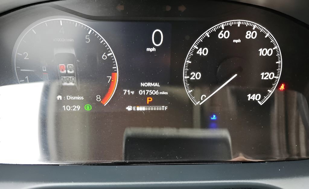 Used 2025 Honda HR-V LX image 10