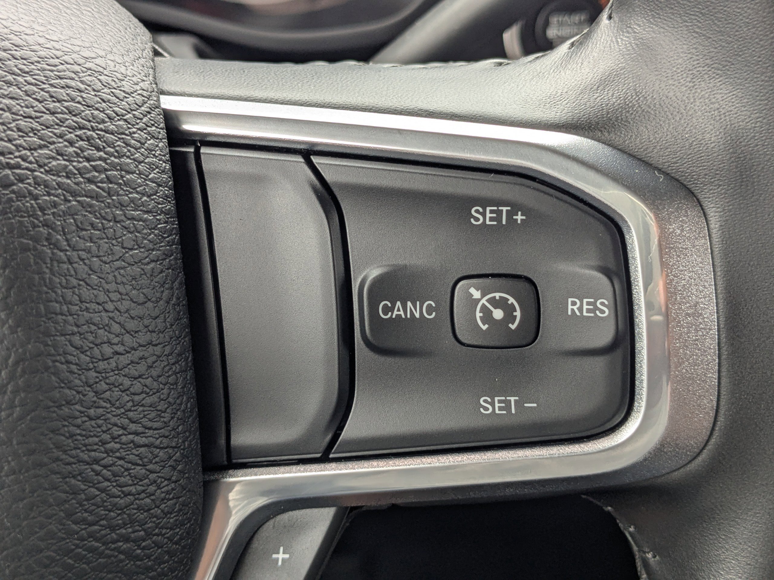 Used 2024 RAM 2500 Laramie image 26