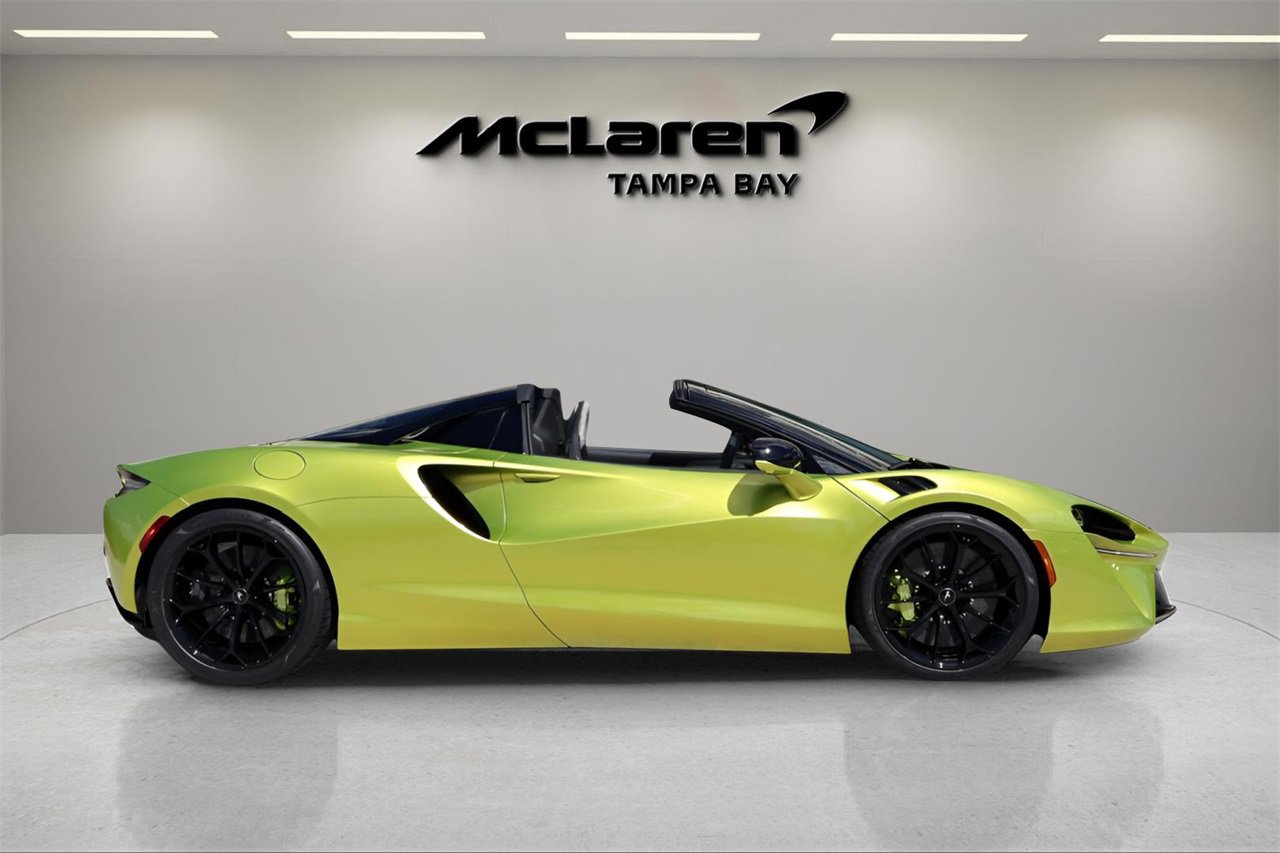 New 2025 McLaren Artura Spider image 6