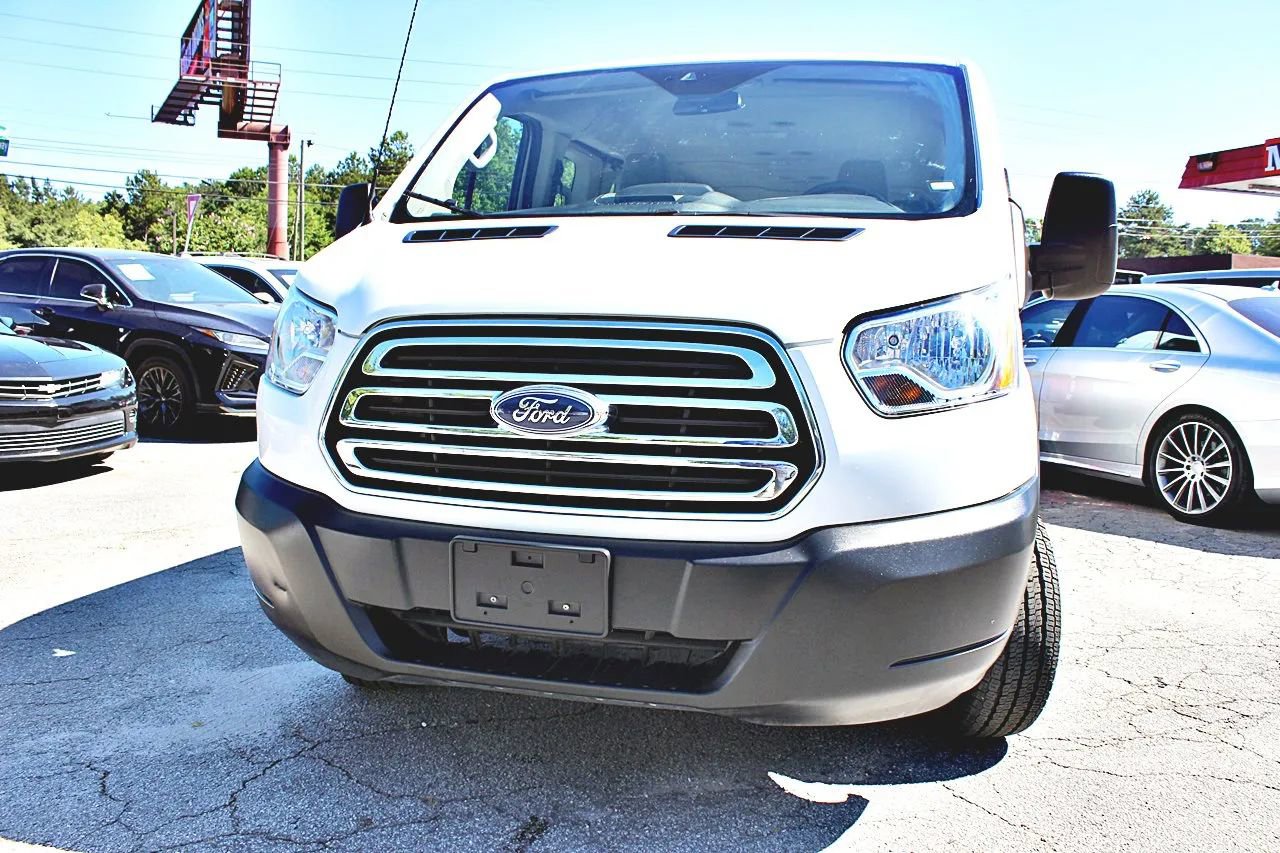 Used 2019 Ford Transit 350 XLT RWD image 8