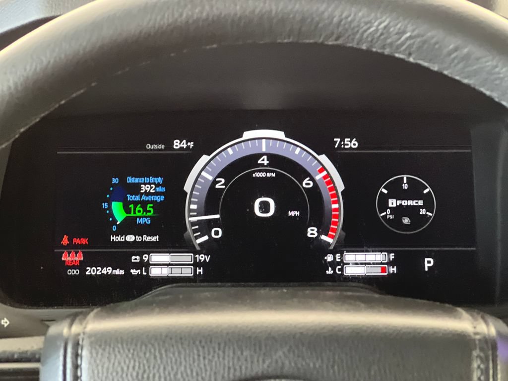 Used 2024 Toyota Tundra Limited w/ Power Package AWD/4WD image 17