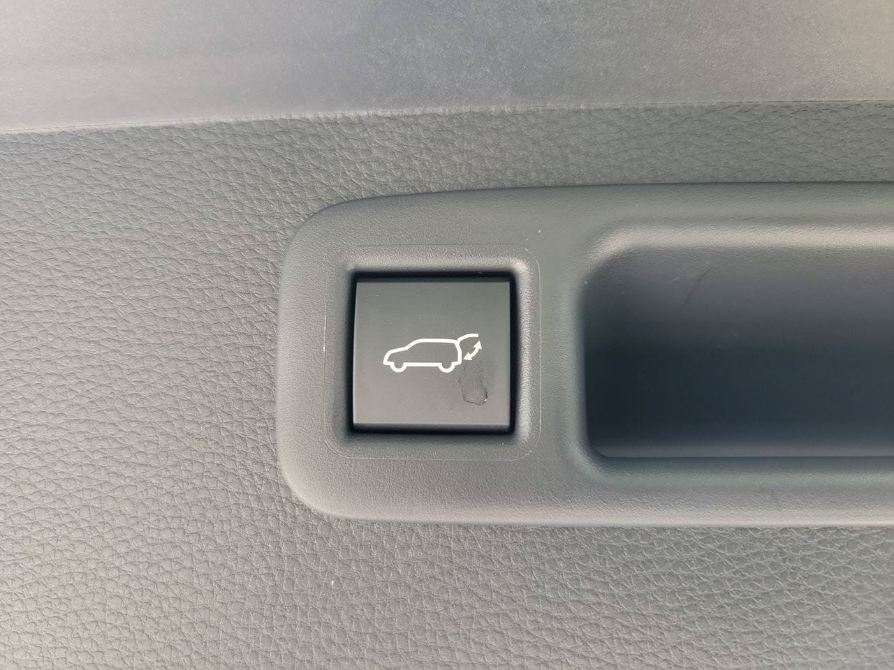 New 2026 Toyota Highlander Limited AWD/4WD image 9