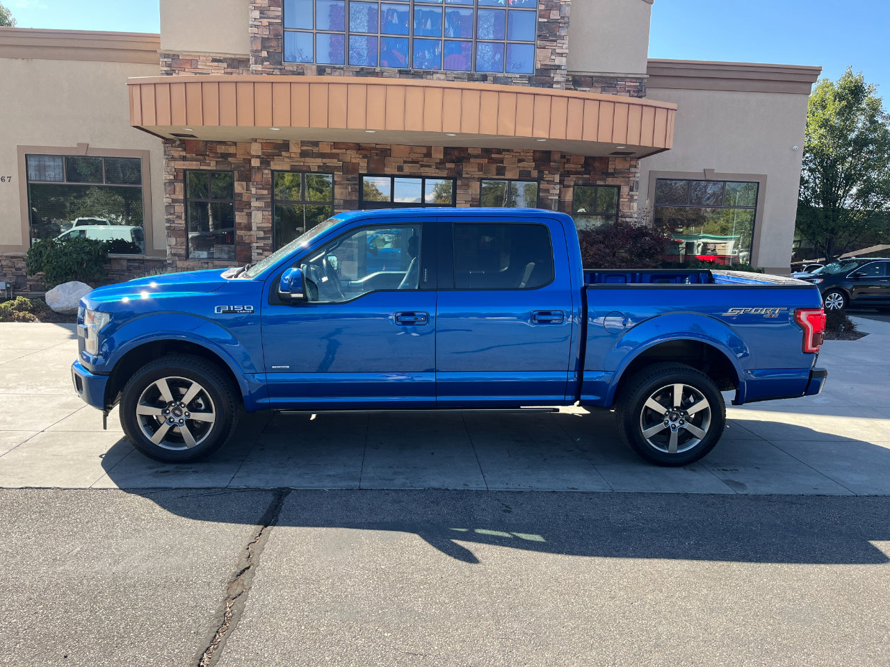 Used 2017 Ford F150 Lariat w/ Equipment Group 502A Luxury image 2