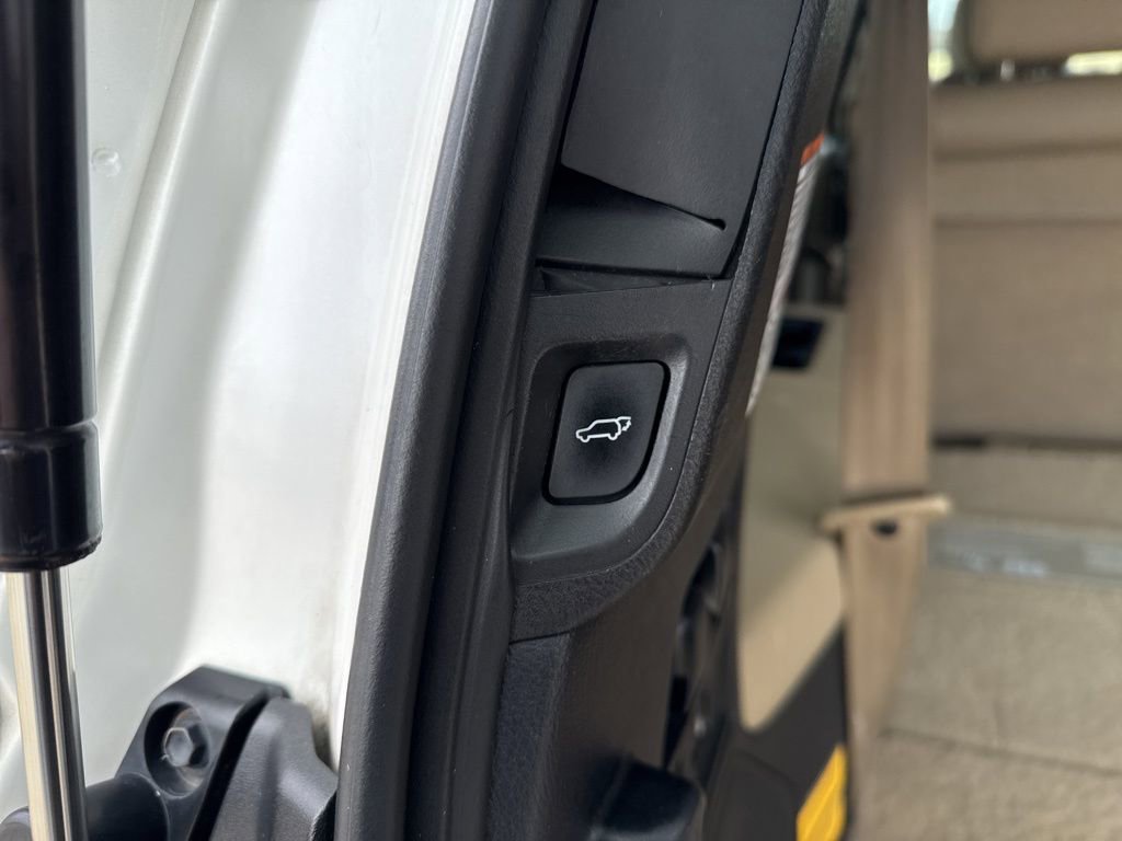 Used 2017 Toyota Sequoia Platinum image 21