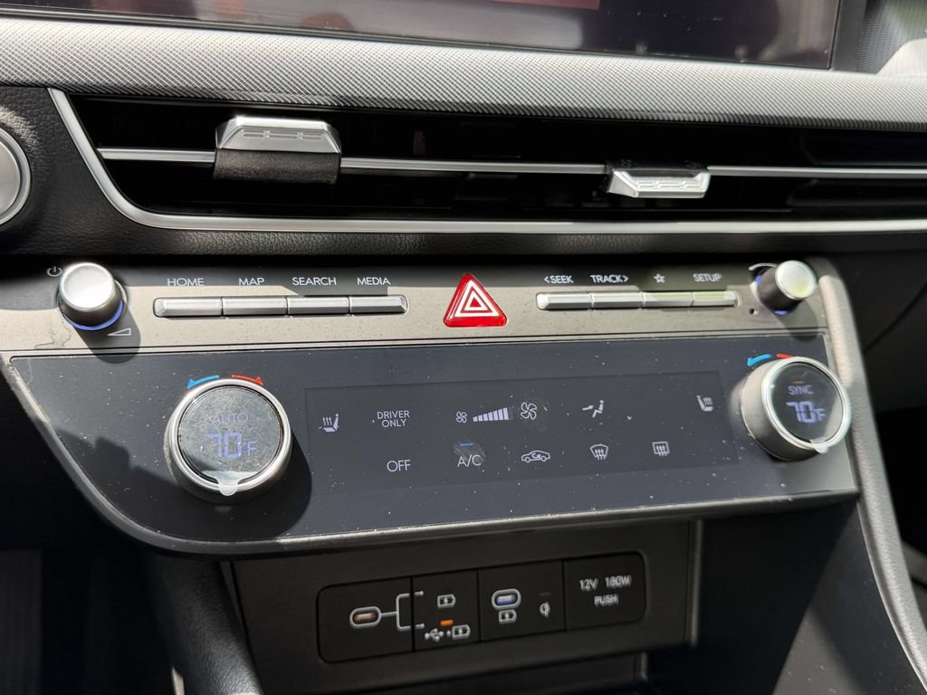 Certified 2025 Hyundai Sonata SEL FWD image 31