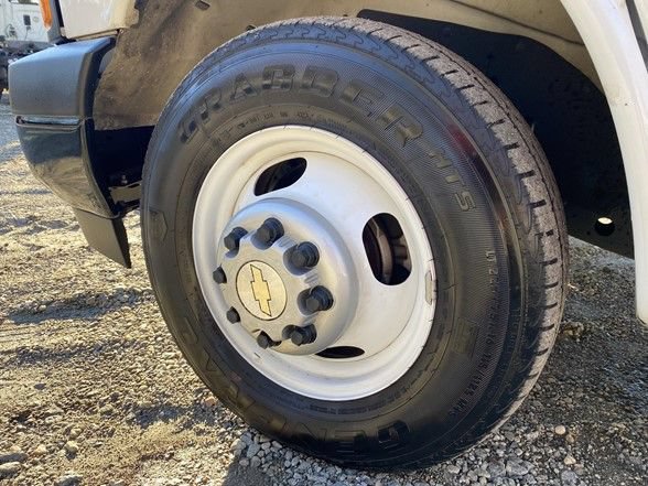 Used 2024 Chevrolet Express 3500 w/ Power Convenience Package RWD image 23