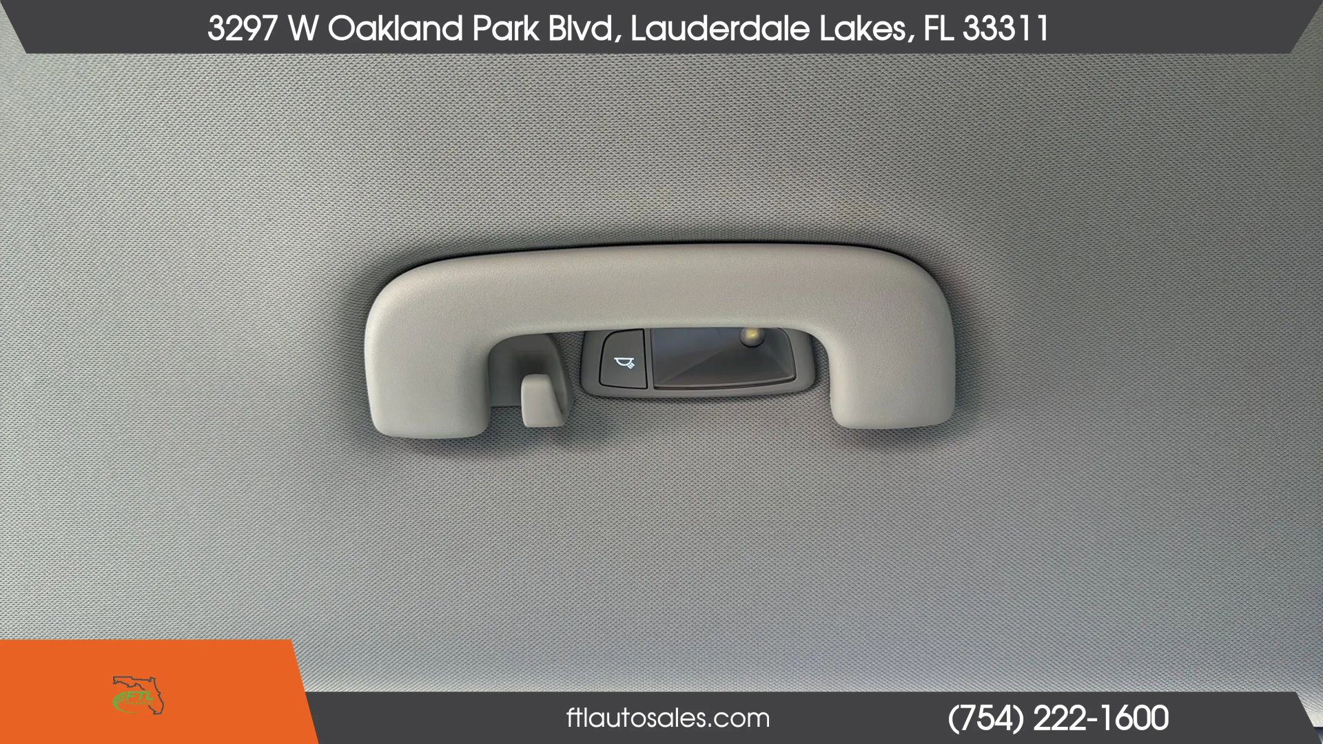 Used 2025 Hyundai Santa Fe SE FWD image 46