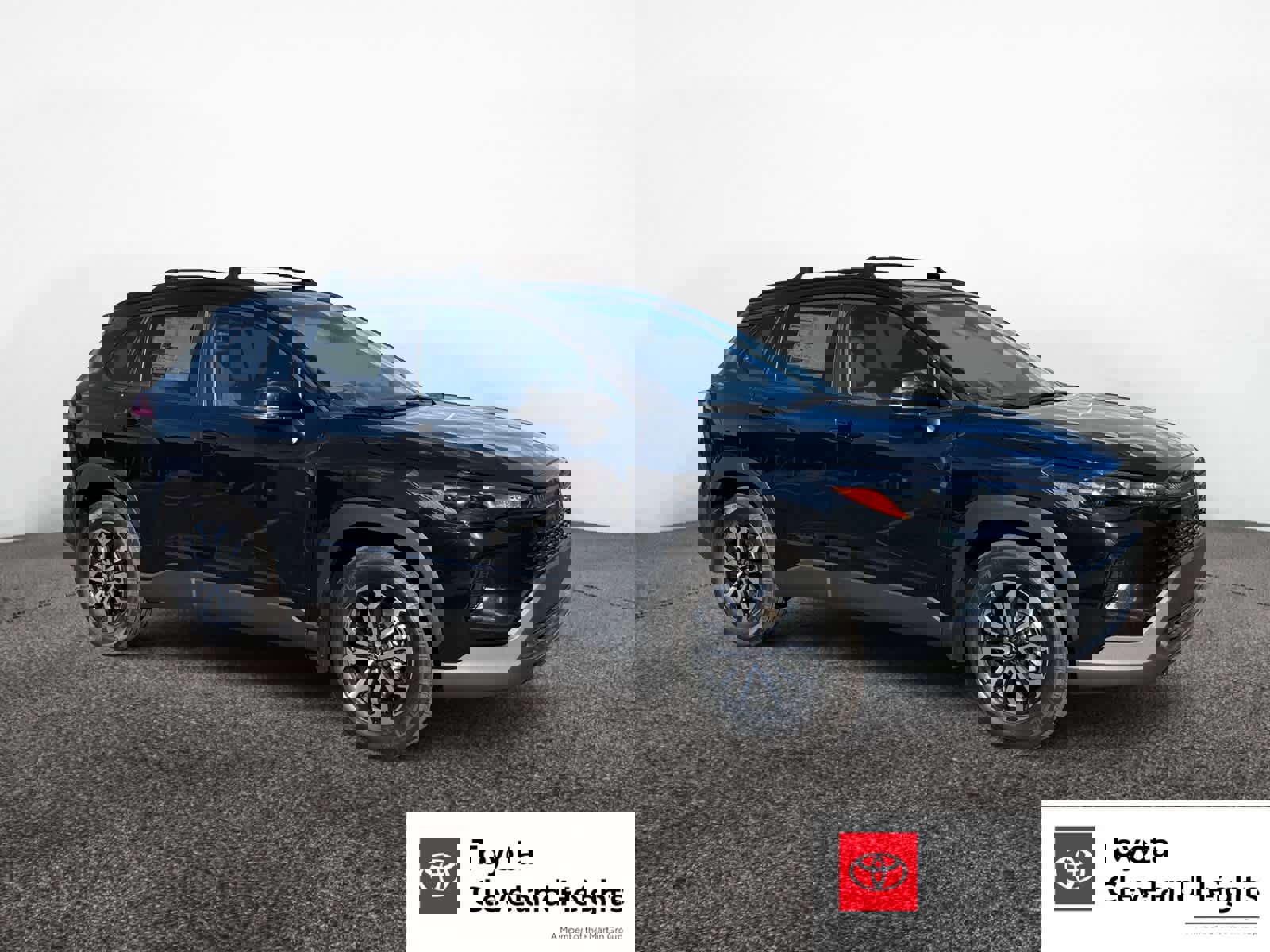 New 2026 Toyota Corolla Cross SE w/ Moonroof Package image 7
