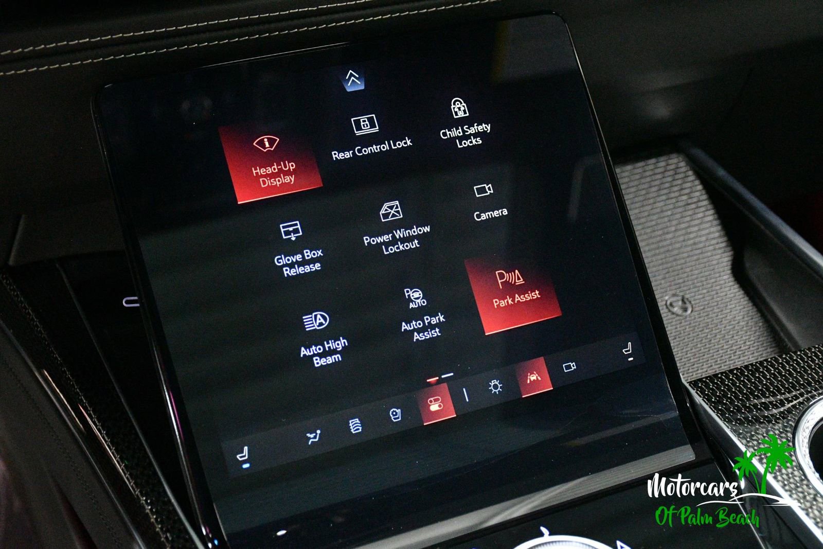 Used 2026 Cadillac Escalade V w/ LPO, ONYX Package image 46