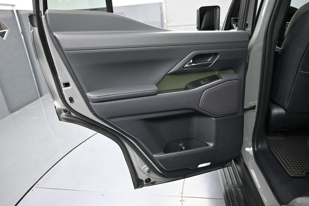 Used 2024 Lexus GX 550 AWD/4WD image 23