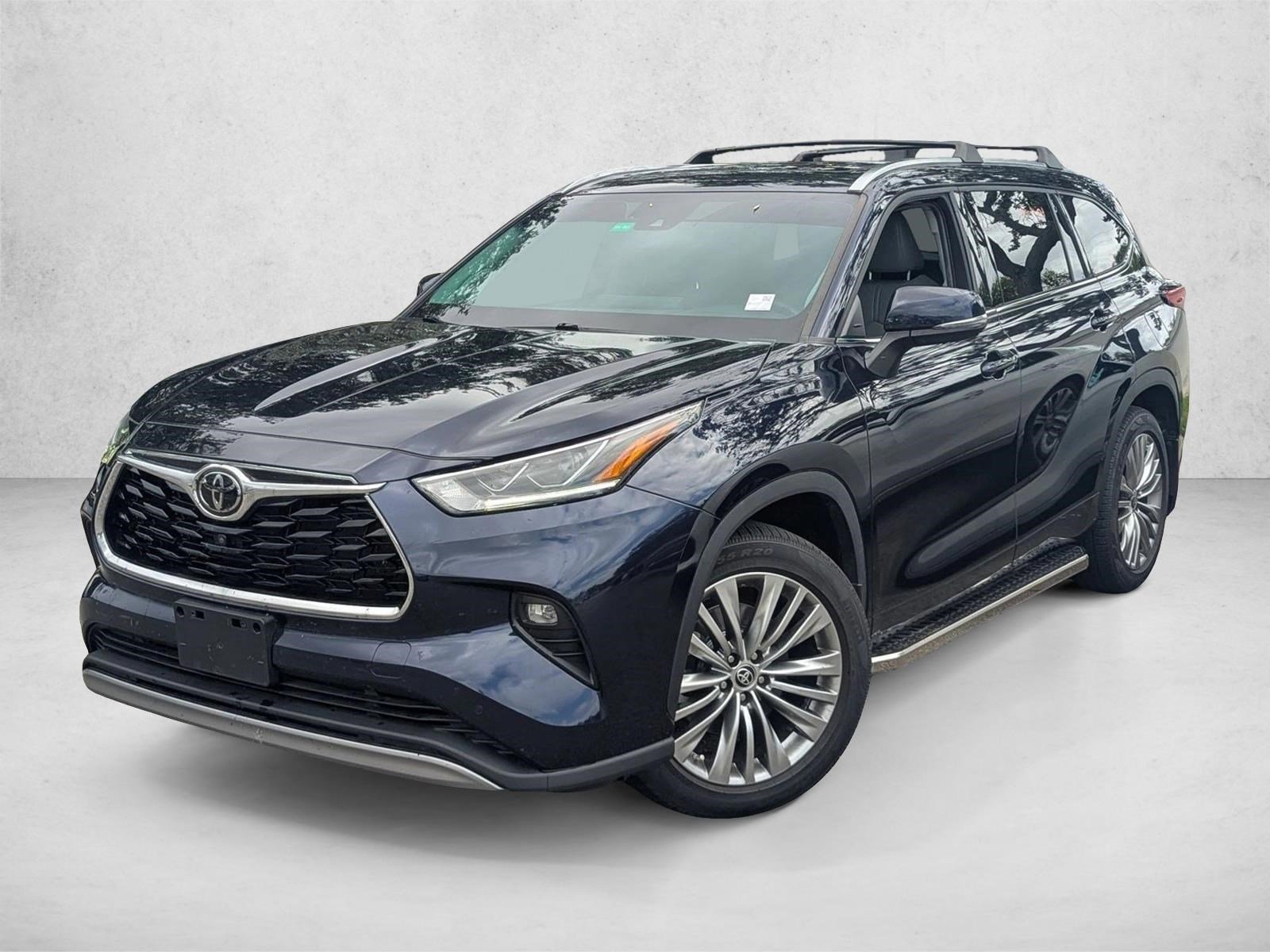 Used 2022 Toyota Highlander Platinum