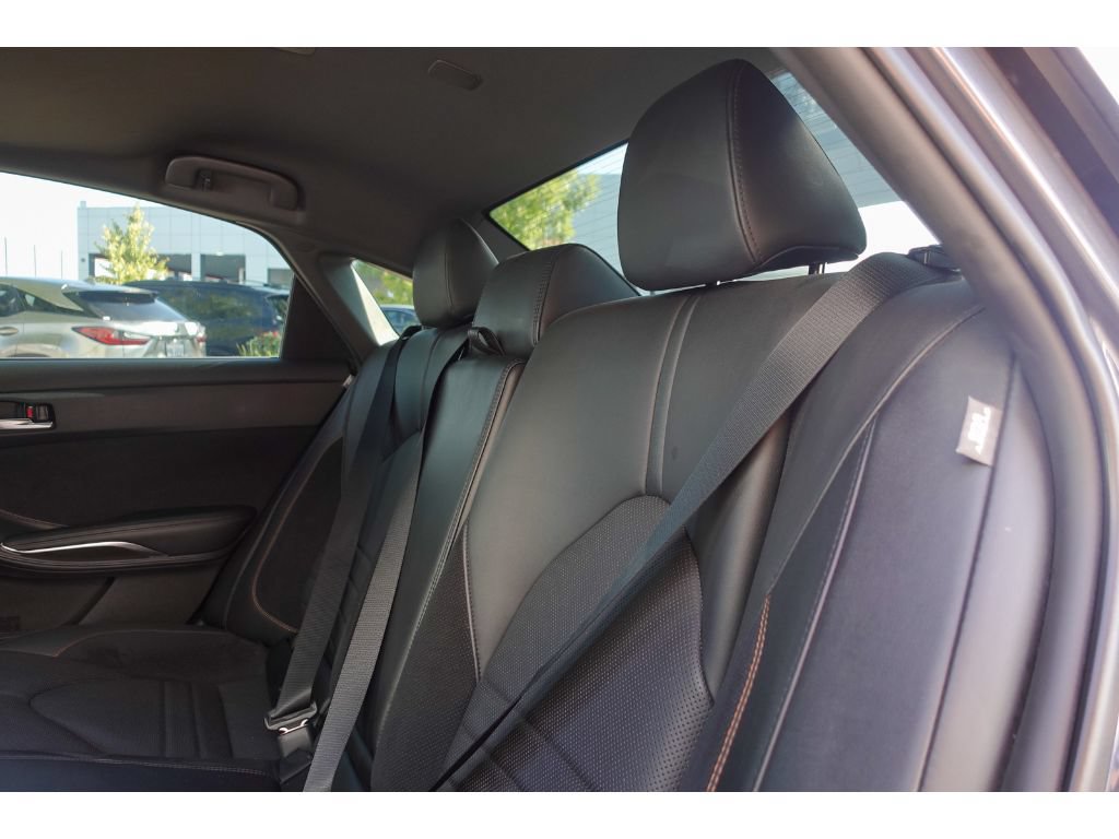 Certified 2019 Toyota Avalon Touring w/ Advanced Safety Package FWD image 26
