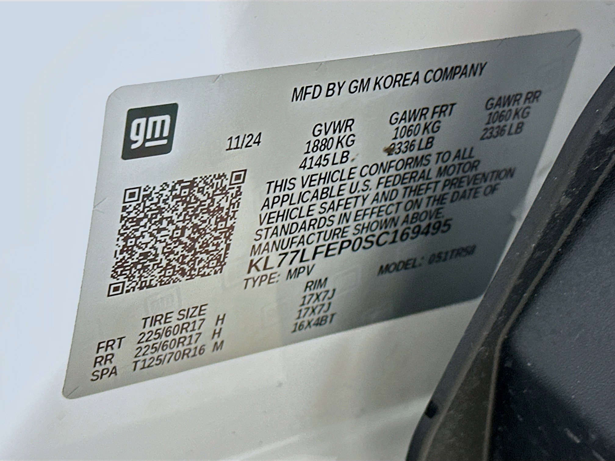 Used 2025 Chevrolet Trax LS image 12
