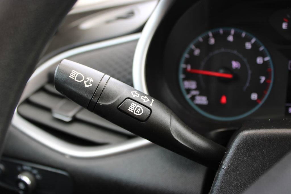 Used 2024 Chevrolet Malibu LT FWD image 36