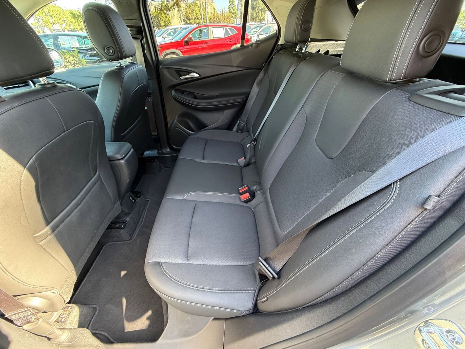 Used 2025 Buick Encore GX Preferred image 23