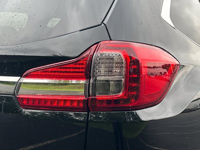 Used 2021 Subaru Ascent Limited w/ Technology Package AWD/4WD image 11