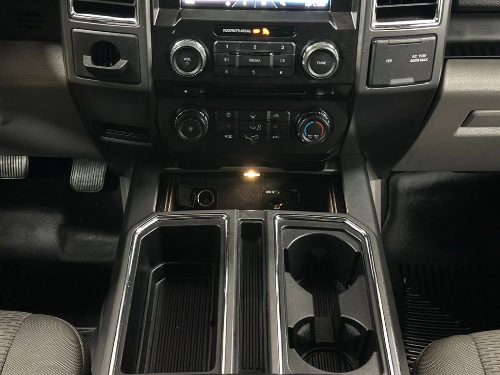 Used 2015 Ford F150 XLT w/ Equipment Group 302A Luxury image 17