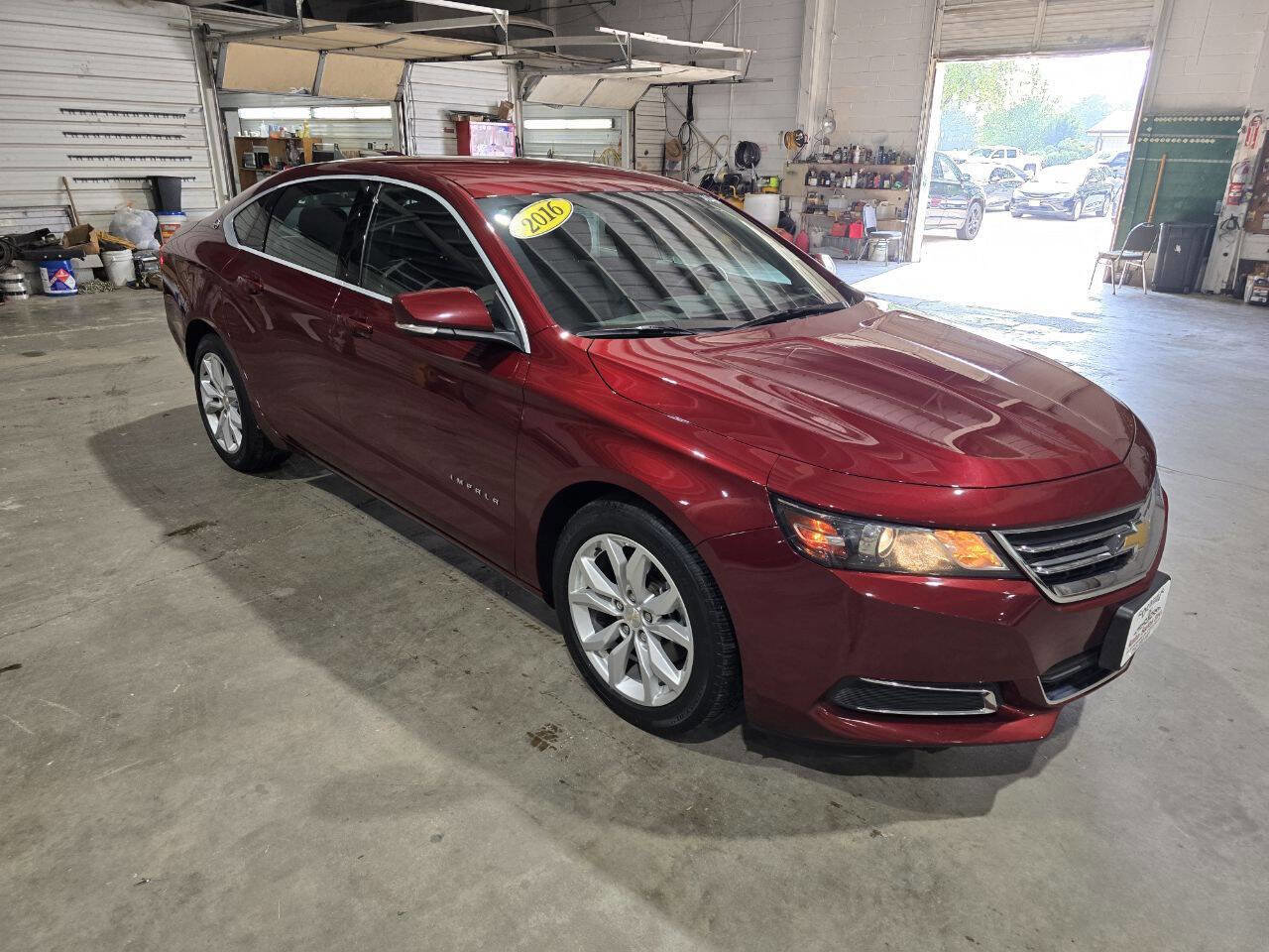 Used 2016 Chevrolet Impala LT w/ Leather Package image 18