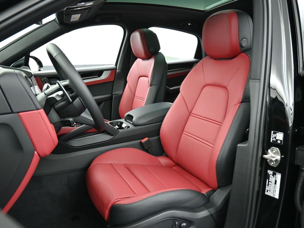 New 2026 Porsche Cayenne E-Hybrid Coupe image 5