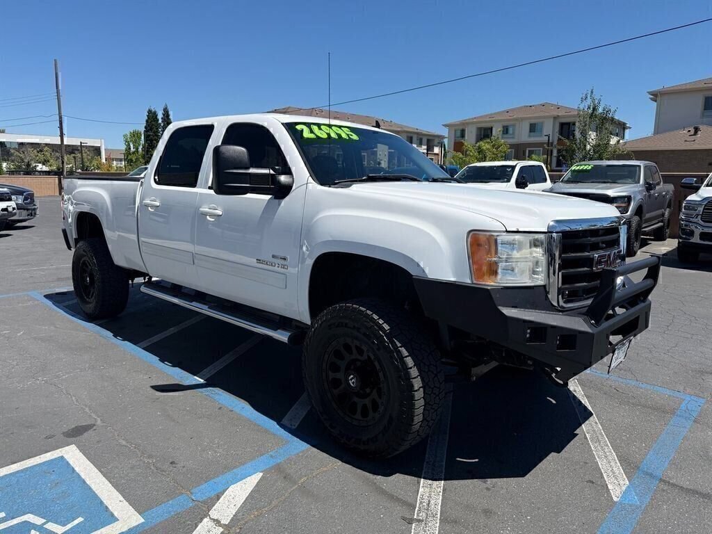Used 2010 GMC Sierra 2500 SLT w/ SLT Convenience Package
