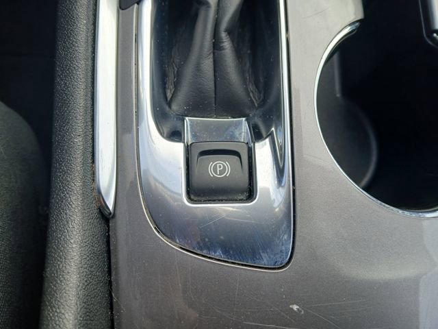 Used 2024 Chevrolet Malibu LT image 20