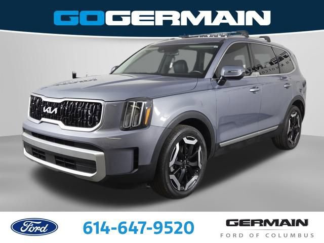 Used 2024 Kia Telluride EX w/ EX Captain's Chair Package