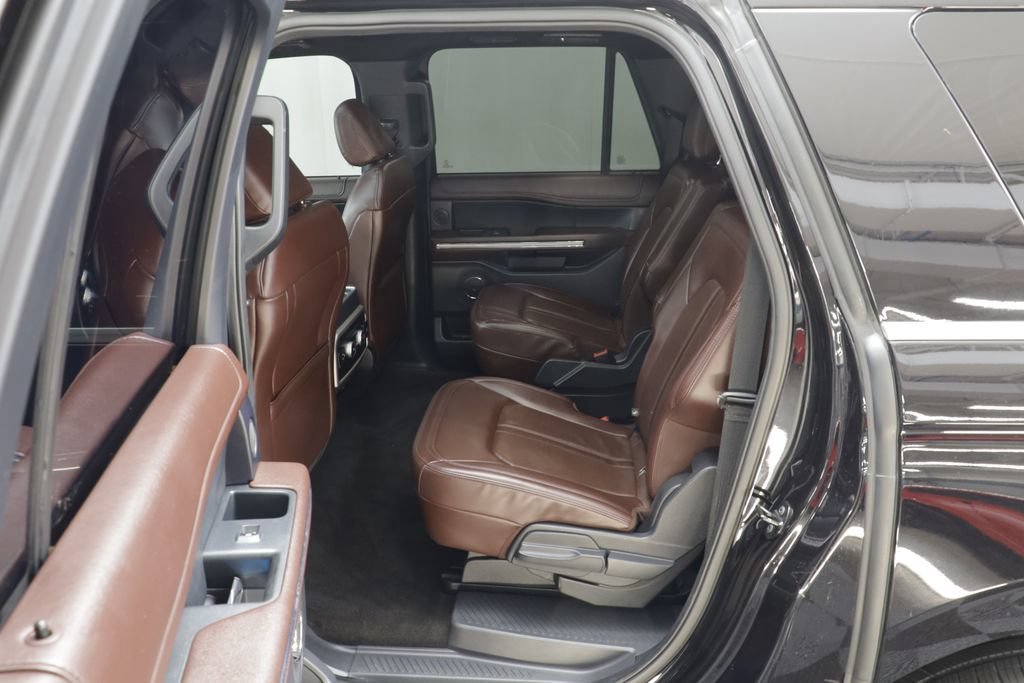 Used 2023 Ford Expedition Max Limited AWD/4WD image 17