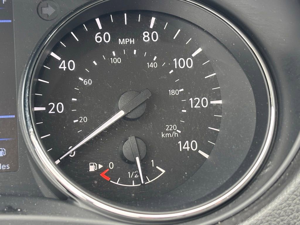 Used 2022 Nissan Rogue Sport SL image 26