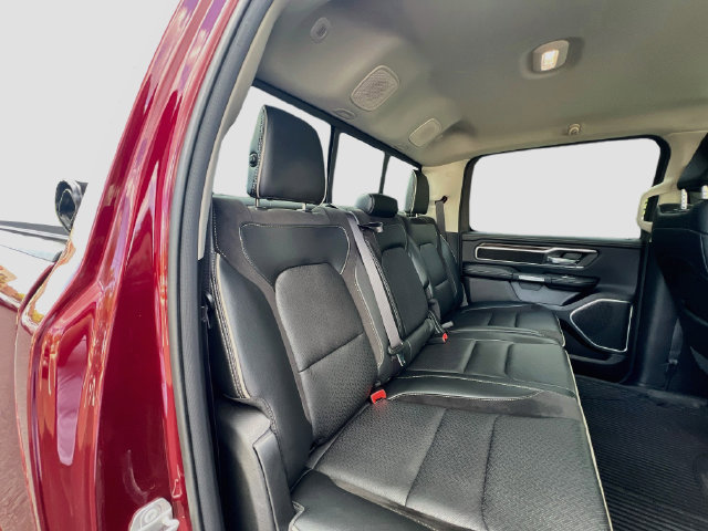 Used 2022 RAM 1500 Laramie AWD/4WD image 31